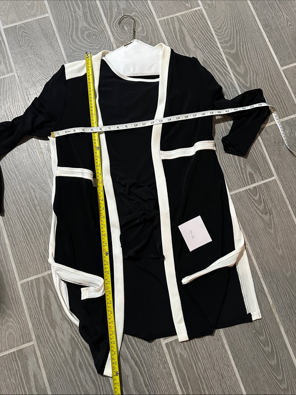Black and White Contrast Trim Women's Top